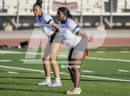 Thumbnail 2 in Perry @ Chandler photogallery.