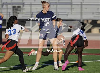 Thumbnail 1 in Perry @ Chandler photogallery.