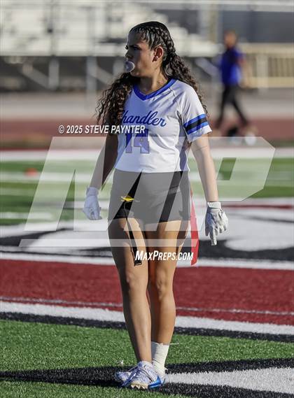 Thumbnail 2 in Perry @ Chandler photogallery.