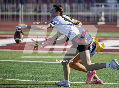 Thumbnail 1 in Perry @ Chandler photogallery.