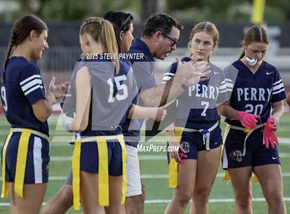 Thumbnail 1 in Perry @ Chandler photogallery.