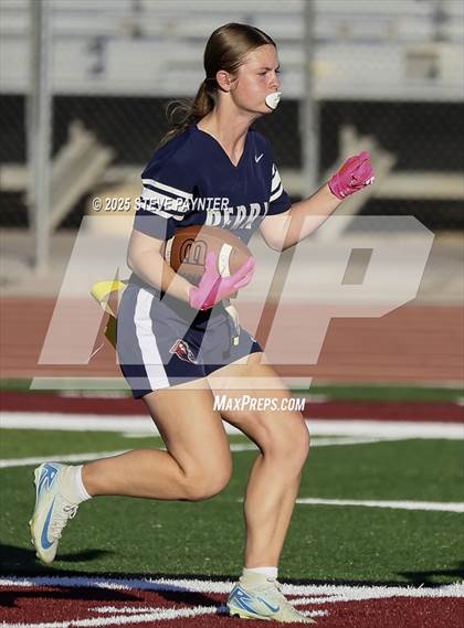 Thumbnail 1 in Perry @ Chandler photogallery.