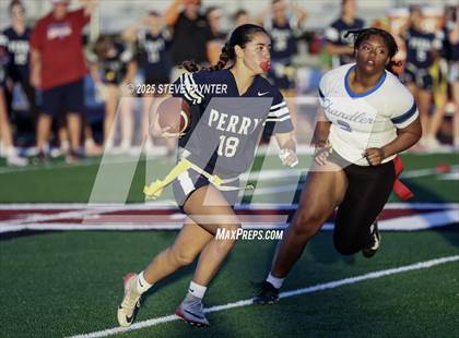 Thumbnail 2 in Perry @ Chandler photogallery.