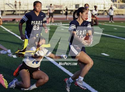 Thumbnail 1 in Perry @ Chandler photogallery.