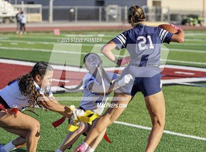 Thumbnail 2 in Perry @ Chandler photogallery.