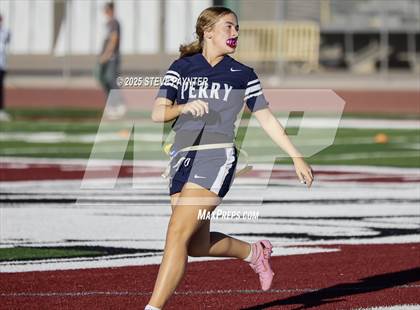 Thumbnail 3 in Perry @ Chandler photogallery.