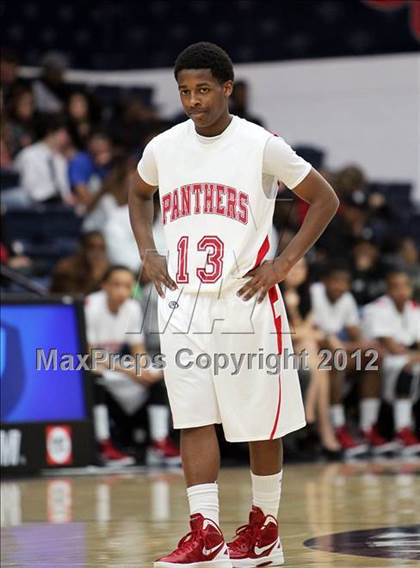 Thumbnail 1 in Salesian vs. St. Mary's photogallery.