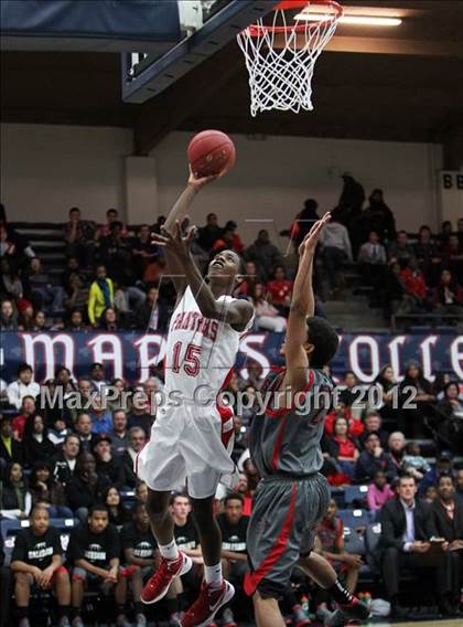 Thumbnail 2 in Salesian vs. St. Mary's photogallery.