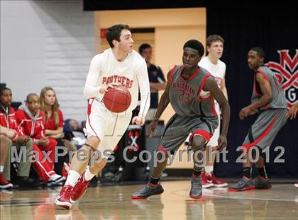 Thumbnail 3 in Salesian vs. St. Mary's photogallery.