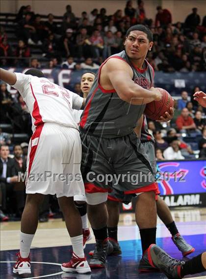 Thumbnail 3 in Salesian vs. St. Mary's photogallery.