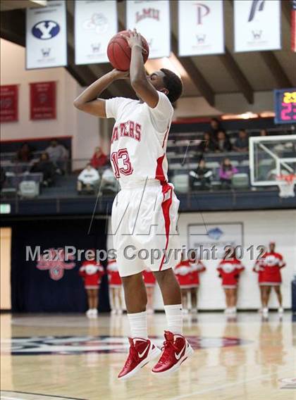 Thumbnail 2 in Salesian vs. St. Mary's photogallery.