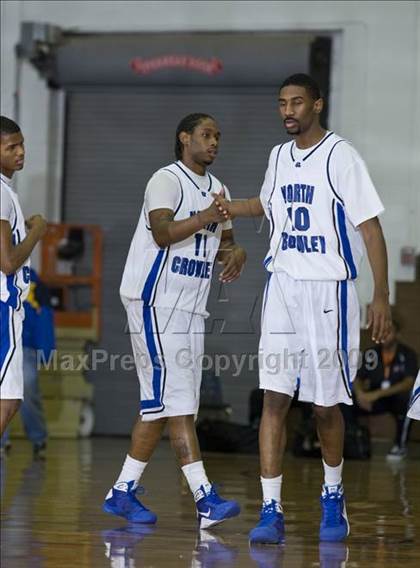 Thumbnail 2 in North Crowley vs. West (Whataburger Basketball Tournament) photogallery.