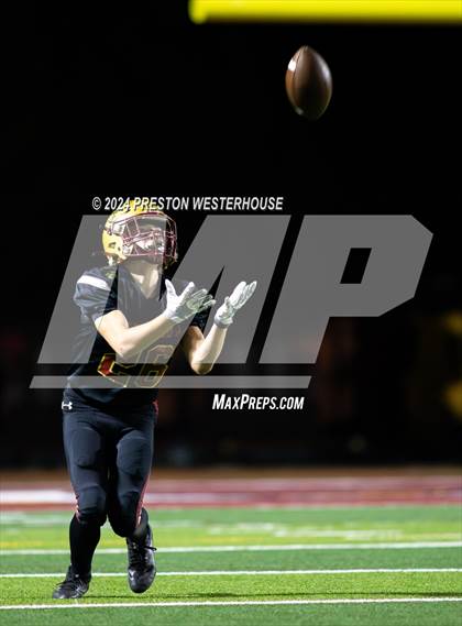 Thumbnail 3 in Simi Valley @ Oaks Christian photogallery.
