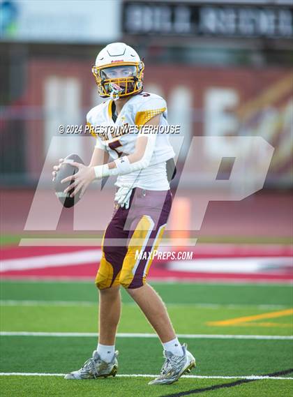 Thumbnail 2 in Simi Valley @ Oaks Christian photogallery.
