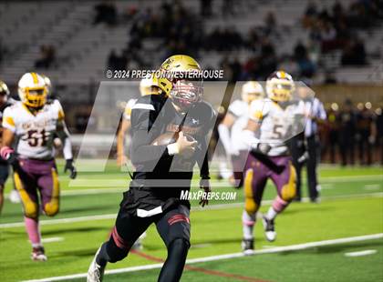 Thumbnail 1 in Simi Valley @ Oaks Christian photogallery.