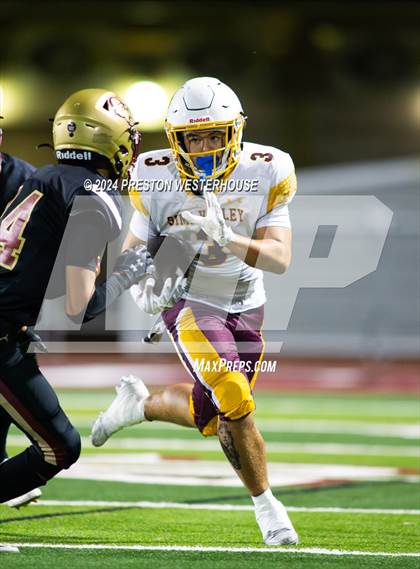 Thumbnail 2 in Simi Valley @ Oaks Christian photogallery.