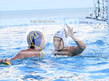Thumbnail 2 in El Segundo vs Canyon (CIF SS Division 3) photogallery.