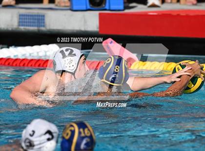 Thumbnail 1 in El Segundo vs Canyon (CIF SS Division 3) photogallery.