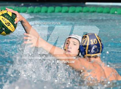 Thumbnail 3 in El Segundo vs Canyon (CIF SS Division 3) photogallery.
