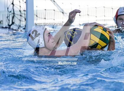Thumbnail 1 in El Segundo vs Canyon (CIF SS Division 3) photogallery.