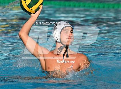 Thumbnail 3 in El Segundo vs Canyon (CIF SS Division 3) photogallery.