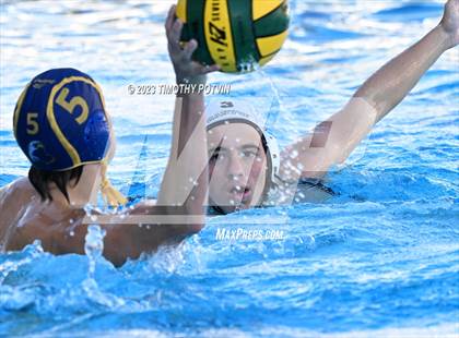 Thumbnail 3 in El Segundo vs Canyon (CIF SS Division 3) photogallery.