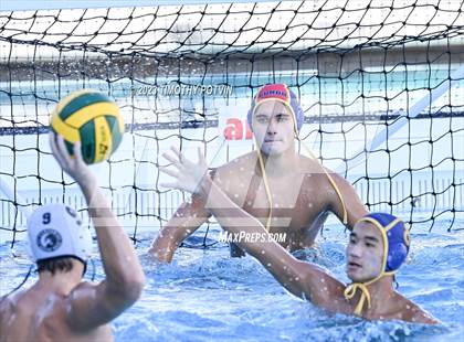 Thumbnail 1 in El Segundo vs Canyon (CIF SS Division 3) photogallery.