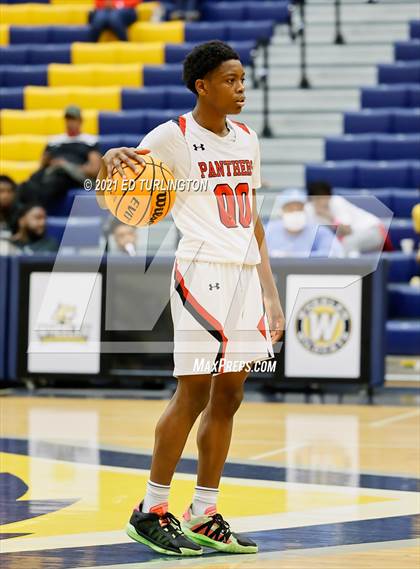 Thumbnail 3 in Lithonia @ Therrell (Tournament of Champions Holiday Classic) photogallery.