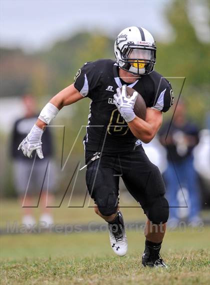 Thumbnail 2 in Douglass @ Gwynn Park photogallery.
