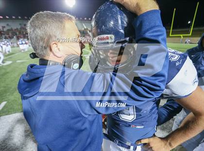Thumbnail 1 in Allen vs. Belton (UIL 6A Area Playoff) photogallery.