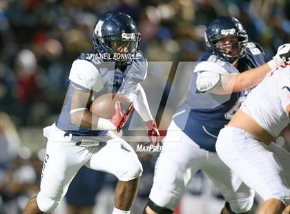 Thumbnail 2 in Allen vs. Belton (UIL 6A Area Playoff) photogallery.