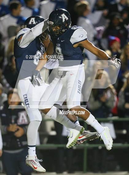 Thumbnail 2 in Allen vs. Belton (UIL 6A Area Playoff) photogallery.