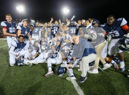 Thumbnail 3 in Allen vs. Belton (UIL 6A Area Playoff) photogallery.