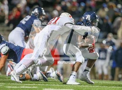 Thumbnail 1 in Allen vs. Belton (UIL 6A Area Playoff) photogallery.