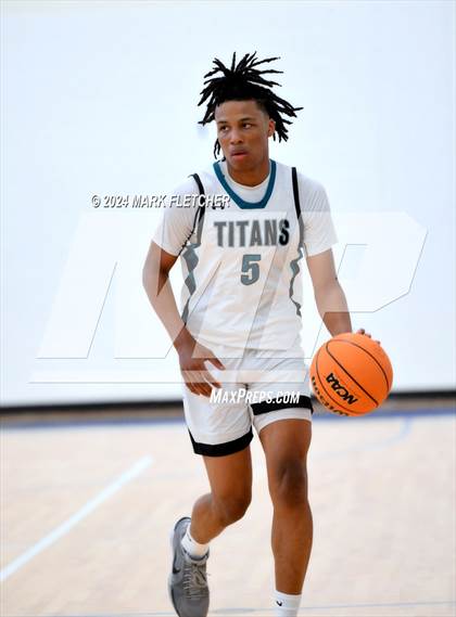 Thumbnail 2 in Olympia vs Palm Beach Lakes (Mainland Christmas Shootout) photogallery.