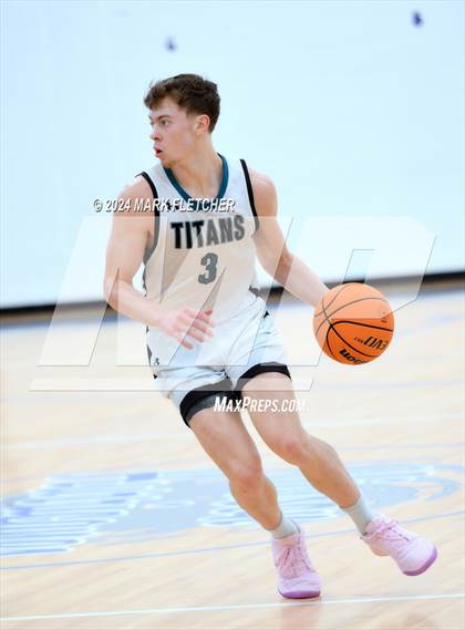 Thumbnail 1 in Olympia vs Palm Beach Lakes (Mainland Christmas Shootout) photogallery.