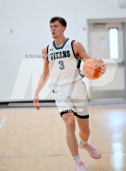 Thumbnail 1 in Olympia vs Palm Beach Lakes (Mainland Christmas Shootout) photogallery.