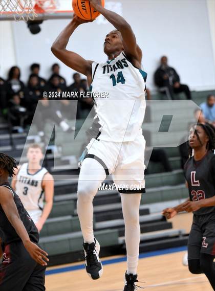 Thumbnail 1 in Olympia vs Palm Beach Lakes (Mainland Christmas Shootout) photogallery.