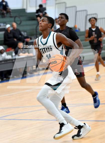 Thumbnail 1 in Olympia vs Palm Beach Lakes (Mainland Christmas Shootout) photogallery.