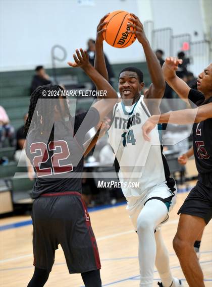 Thumbnail 1 in Olympia vs Palm Beach Lakes (Mainland Christmas Shootout) photogallery.