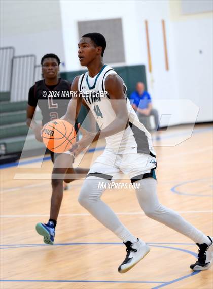 Thumbnail 1 in Olympia vs Palm Beach Lakes (Mainland Christmas Shootout) photogallery.