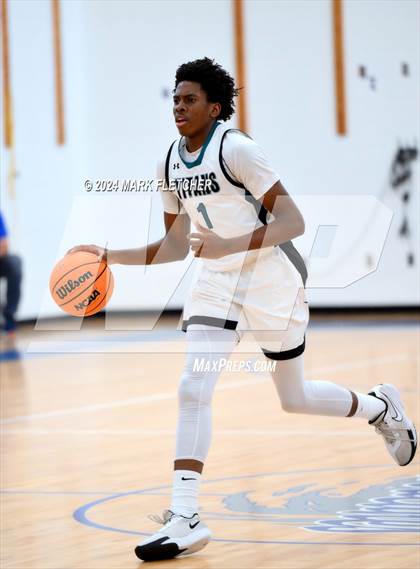 Thumbnail 2 in Olympia vs Palm Beach Lakes (Mainland Christmas Shootout) photogallery.