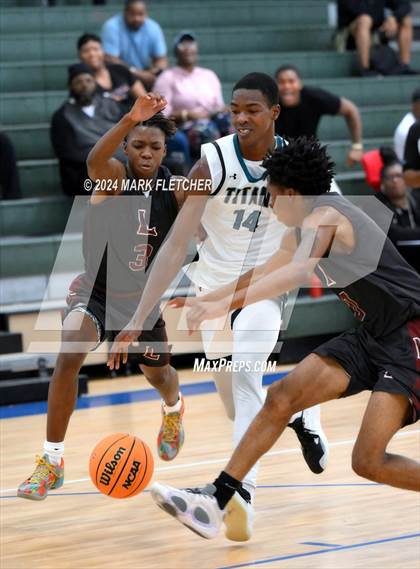 Thumbnail 3 in Olympia vs Palm Beach Lakes (Mainland Christmas Shootout) photogallery.