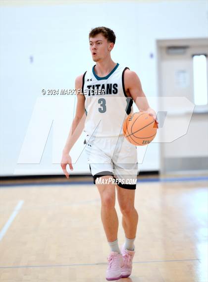 Thumbnail 2 in Olympia vs Palm Beach Lakes (Mainland Christmas Shootout) photogallery.