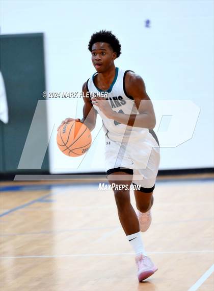 Thumbnail 2 in Olympia vs Palm Beach Lakes (Mainland Christmas Shootout) photogallery.