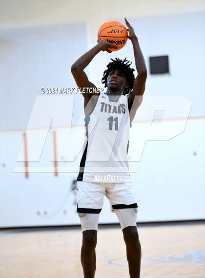 Thumbnail 1 in Olympia vs Palm Beach Lakes (Mainland Christmas Shootout) photogallery.