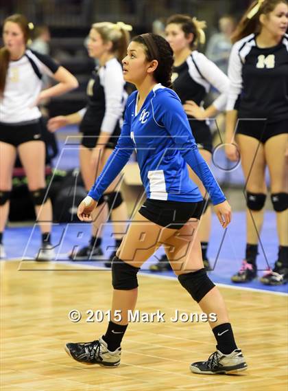 Thumbnail 2 in Verrado vs. Valley Christian (AIA D3 Playoff) photogallery.