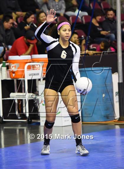 Thumbnail 3 in Verrado vs. Valley Christian (AIA D3 Playoff) photogallery.