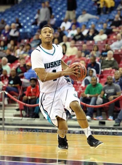 Thumbnail 3 in Sheldon vs Bethel (CIF SJS D1 Semifinal) photogallery.