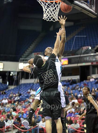 Thumbnail 3 in Sheldon vs Bethel (CIF SJS D1 Semifinal) photogallery.